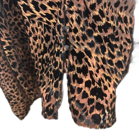 Free People Wild Dreams Printed Blouse NWT Size Medium - Picture 10 of 16